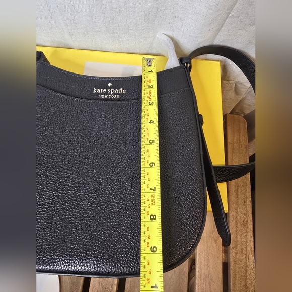 Kate Spade Leila Pebble Leather Elegant Black Crossbody Bag - Picture 7 of 8